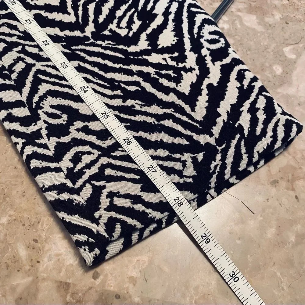 NWT Banana republic Sloan animal print trousers size 6 - Picture 7 of 7